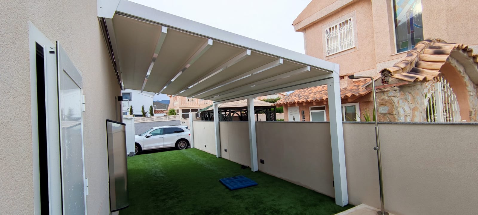 Pérgola Imperial para sol, lluvia y viento - El Alamillo - Mazarrón